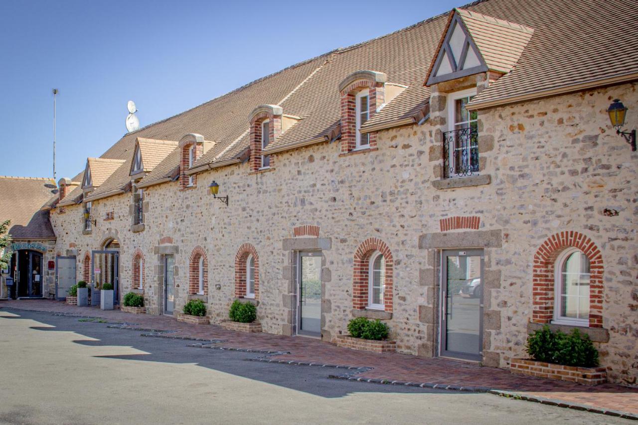 Logis Hotel Oasis Villaines-la-Juhel Buitenkant foto