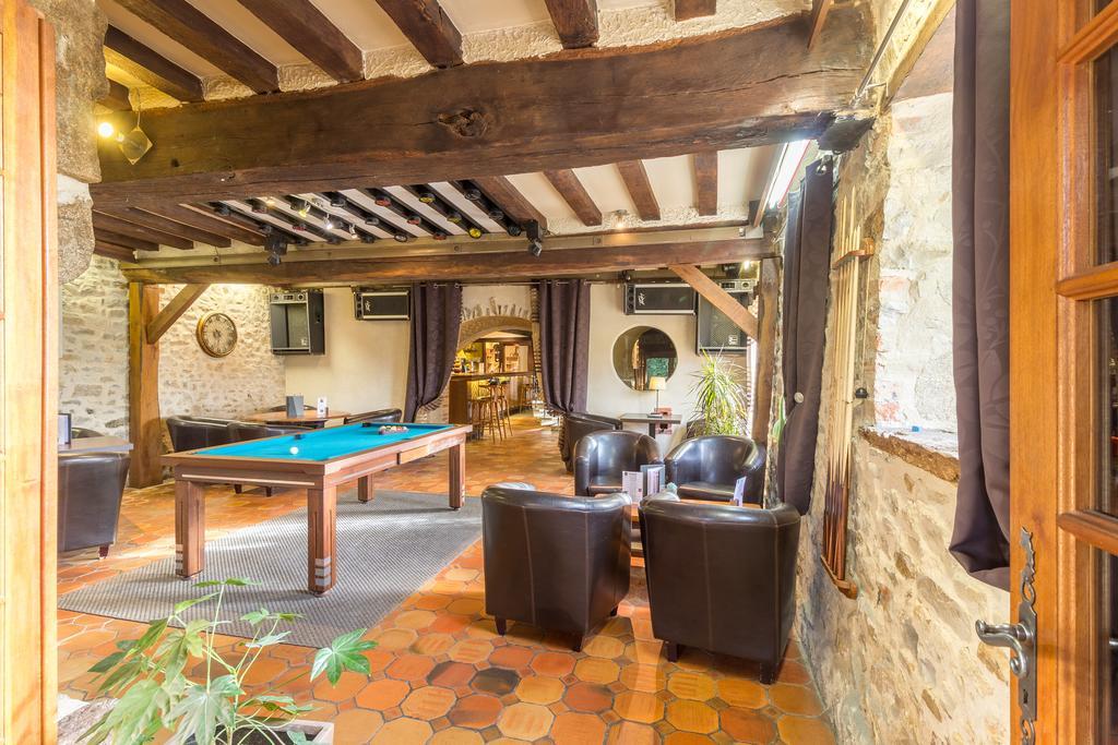 Logis Hotel Oasis Villaines-la-Juhel Buitenkant foto