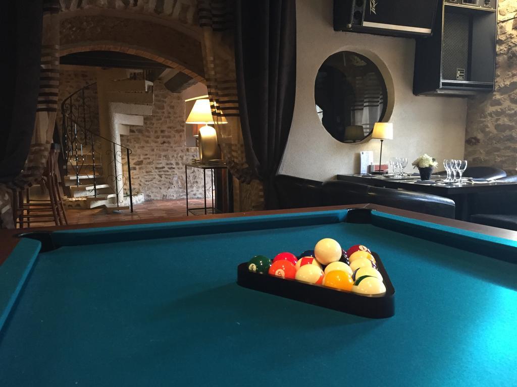 Logis Hotel Oasis Villaines-la-Juhel Buitenkant foto