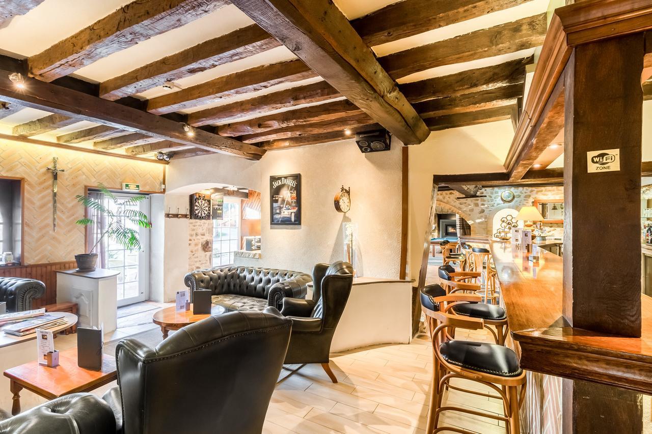 Logis Hotel Oasis Villaines-la-Juhel Buitenkant foto